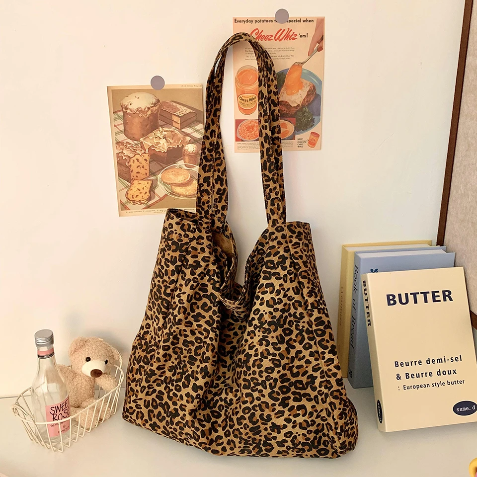 Bolsos de mano con cerrojo de  - Women Bags On Sale reseña y precio